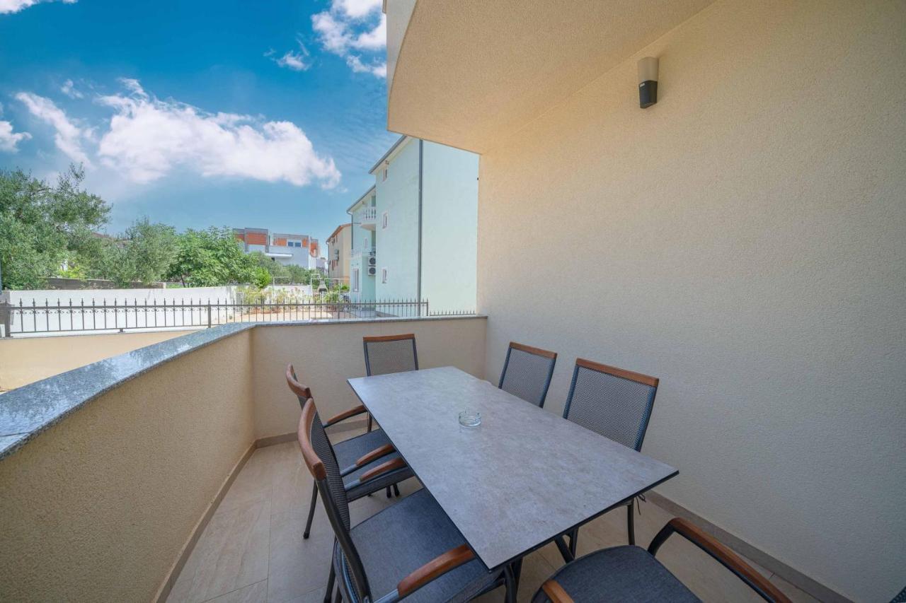 Apartments Miskovic โวดีเซ ภายนอก รูปภาพ