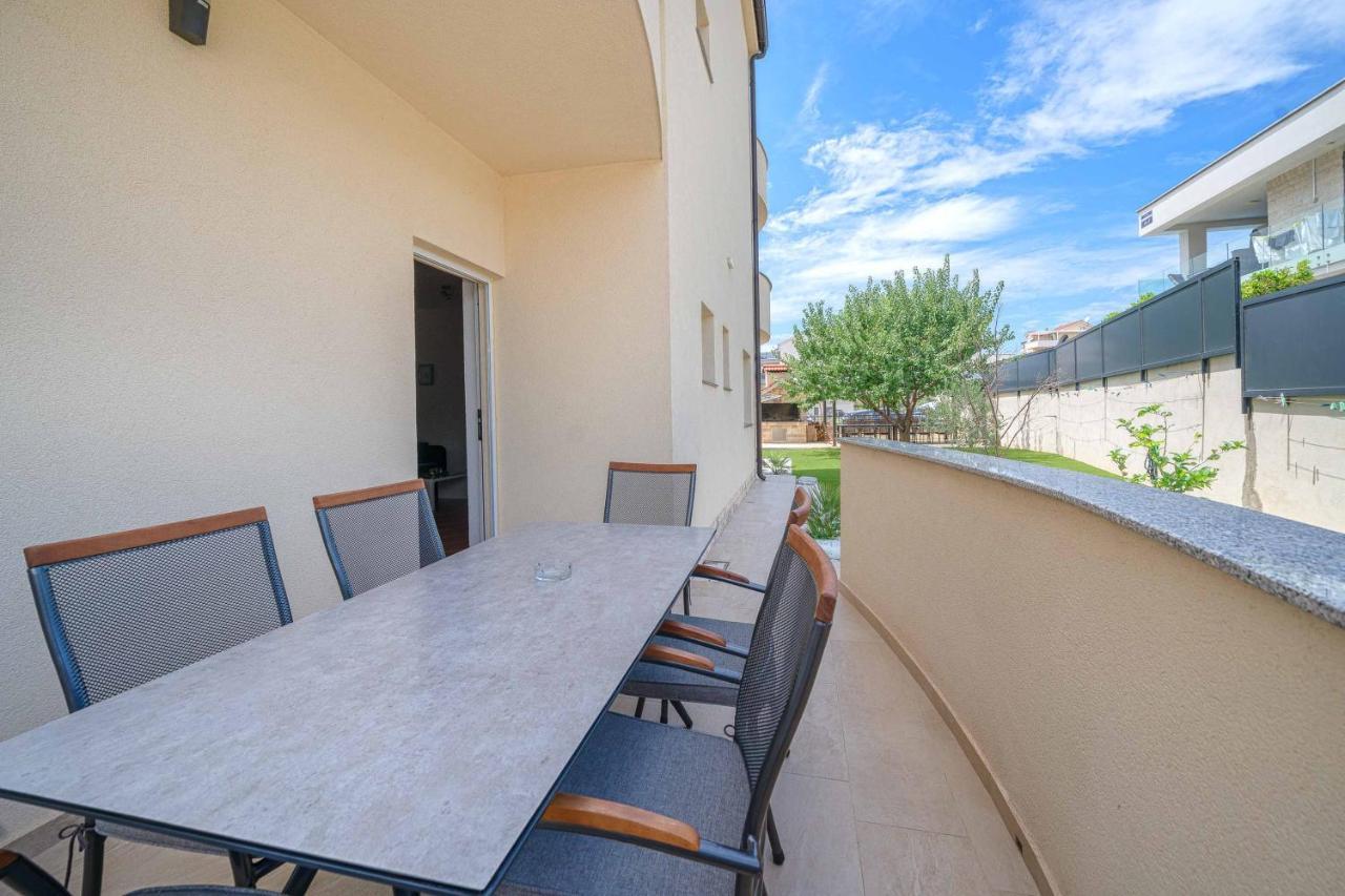 Apartments Miskovic โวดีเซ ภายนอก รูปภาพ