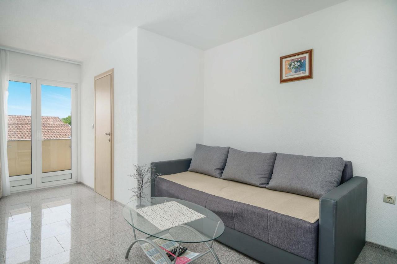 Apartments Miskovic โวดีเซ ภายนอก รูปภาพ