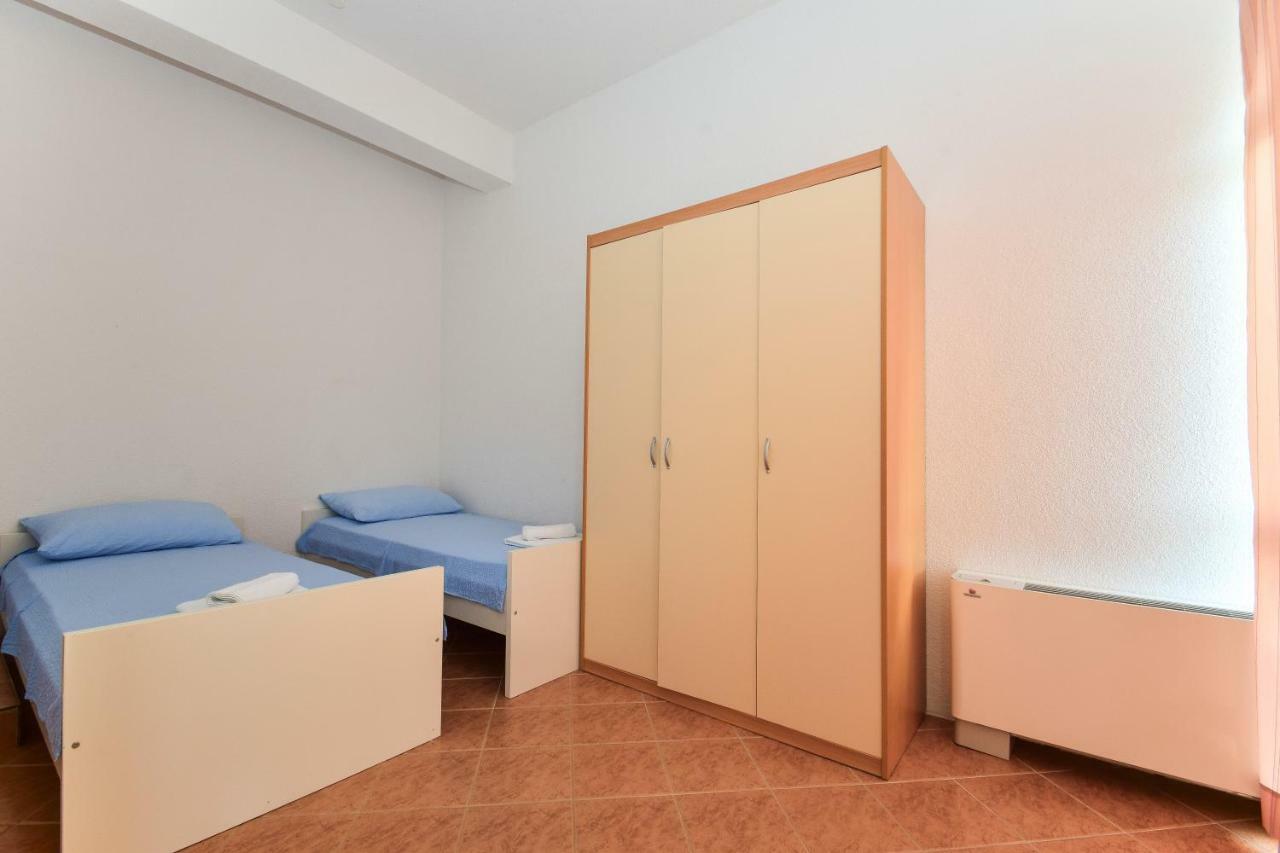 Apartments Miskovic โวดีเซ ภายนอก รูปภาพ
