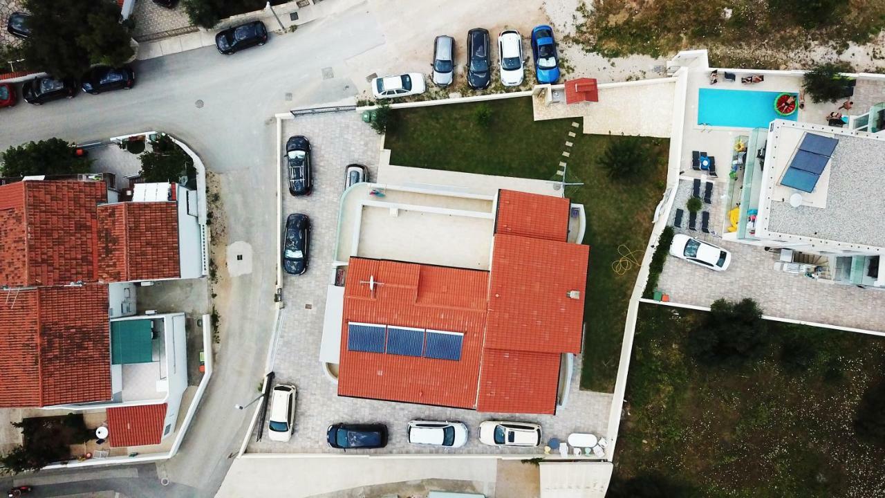 Apartments Miskovic โวดีเซ ภายนอก รูปภาพ